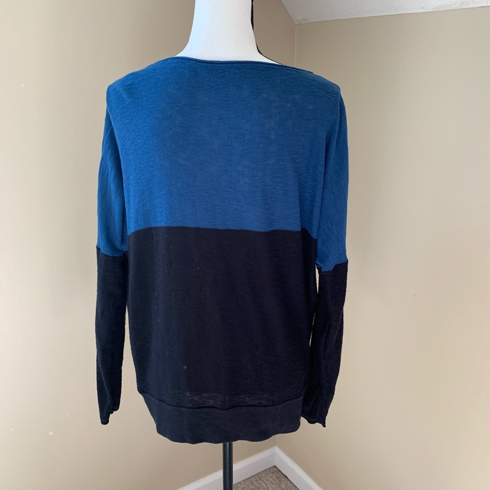 Vince | Women’s long sleeve color block shirt - Picture 4 of 6